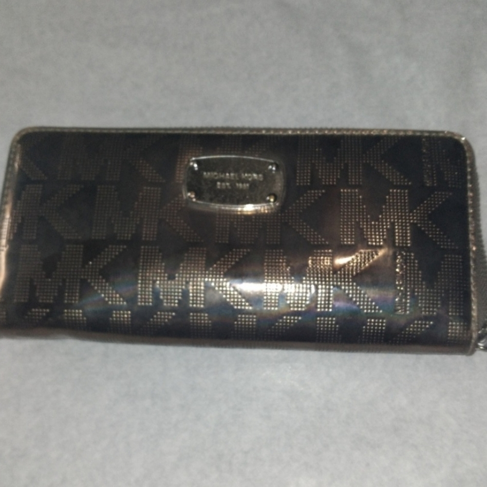 MK Chrome Wallet
